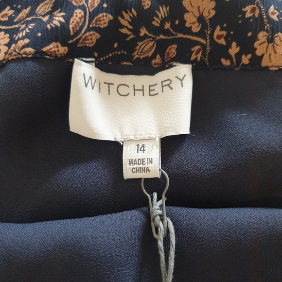 Witchery Flint blue floral bias cut skirt - Picture 4 of 6